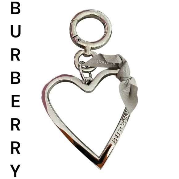 Burberry Silver Heart Bag Charm New In Box - Picture 1 of 5